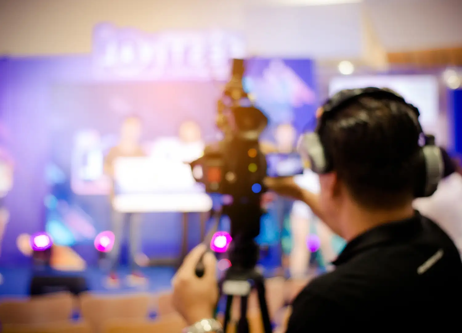 arts-gallery-and-entertainment-15